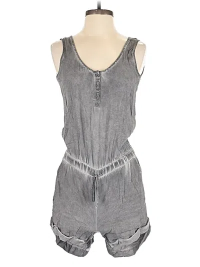 Pre-owned Cloth & Stone Romper In Gray