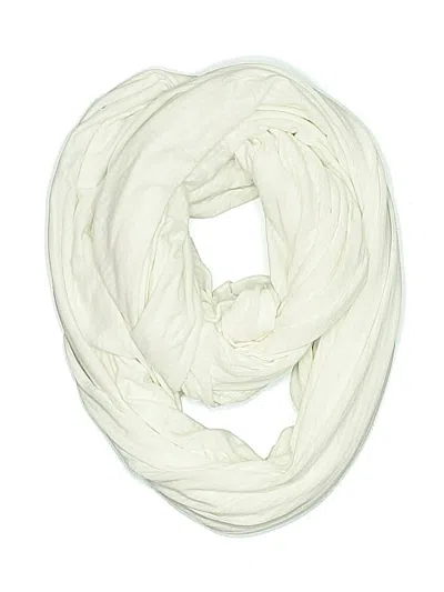 Pre-owned Nike Scarf In White