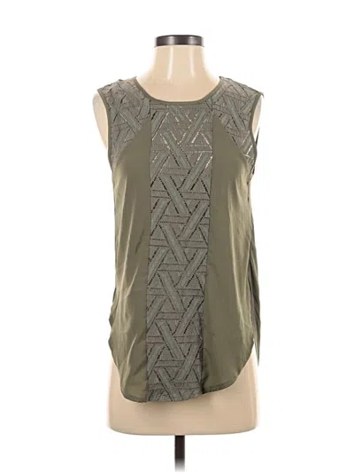 Pre-owned Banana Republic Sleeveless Blouse In Green