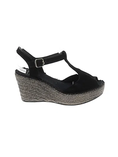 Pre-owned Toni Pons Wedges In Black