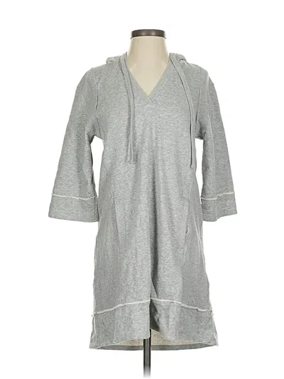 Pre-owned Daily Practice By Anthropologie Pullover Sweater In Gray