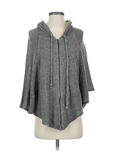Pre-owned Living Doll Poncho In Gray