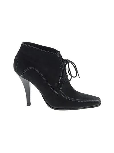 Pre-owned Tod's Ankle Boots In Black