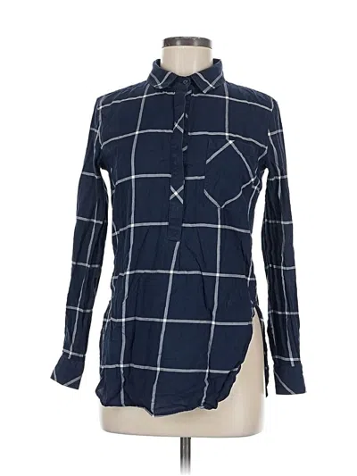 Pre-owned Athleta Long Sleeve Button Down Shirt In Blue