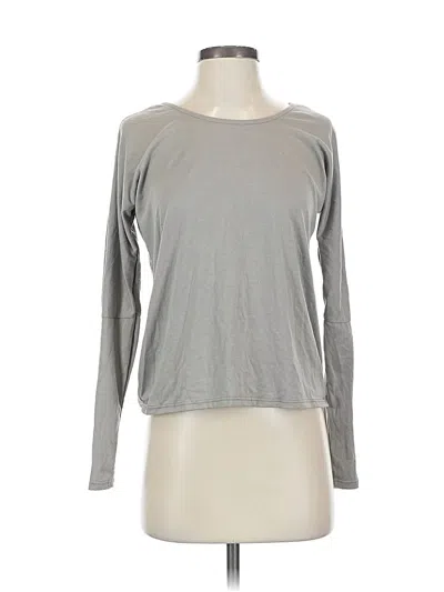 Pre-owned Onzie Long Sleeve T-shirt In Gray