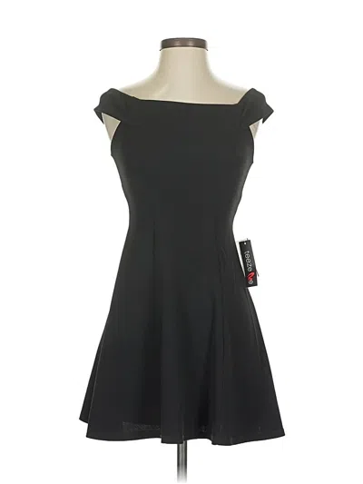Teeze Me Cocktail Dress In Black