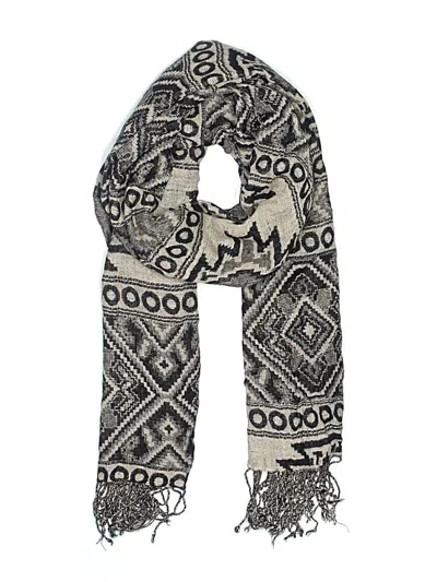 Pre-owned H&m Scarf In Black
