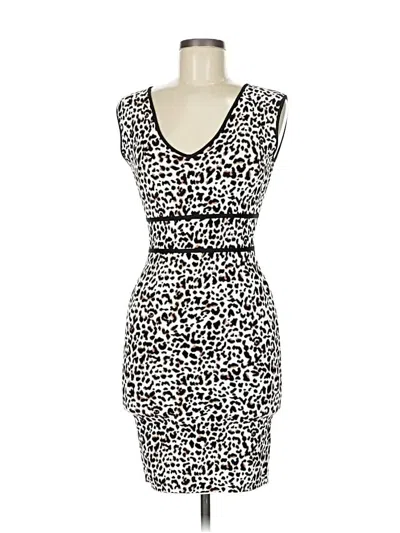 Pre-owned Bcbgmaxazria Cocktail Dress In White