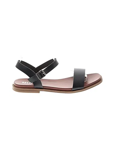 Pre-owned Mia Sandals In Black