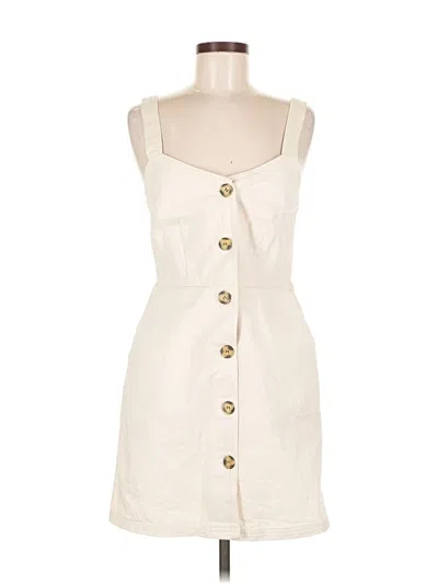 Pre-owned Bdg Casual Dress In White