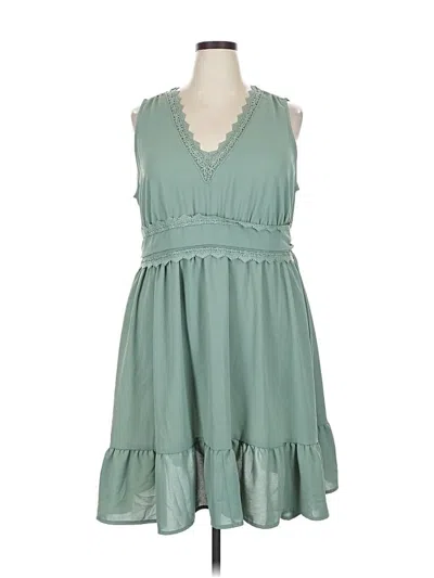 Pre-owned Shein Curve Casual Dress In Green