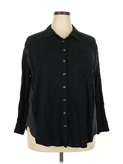 Pre-owned Torrid 3/4 Sleeve Button Down Shirt In Black
