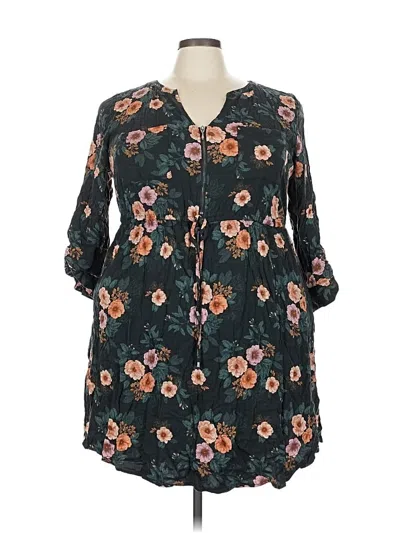 Pre-owned Torrid Casual Dress In Black