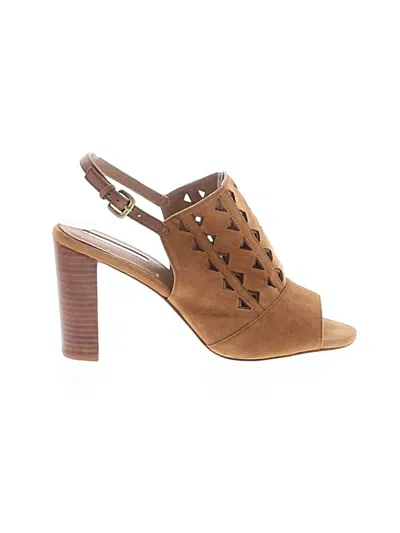 Pre-owned Tahari Sandals In Brown