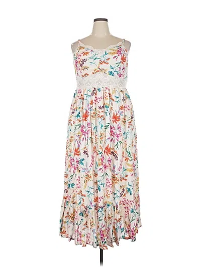 Pre-owned Torrid Casual Dress In White