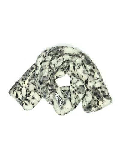 Pre-owned White House Black Market Scarf In White