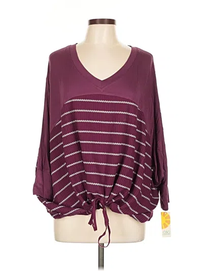 Pre-owned C&c California 3/4 Sleeve Top Burgundy V Neck Tops