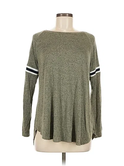 Pre-owned 24/7 Maurices Long Sleeve T-shirt In Green