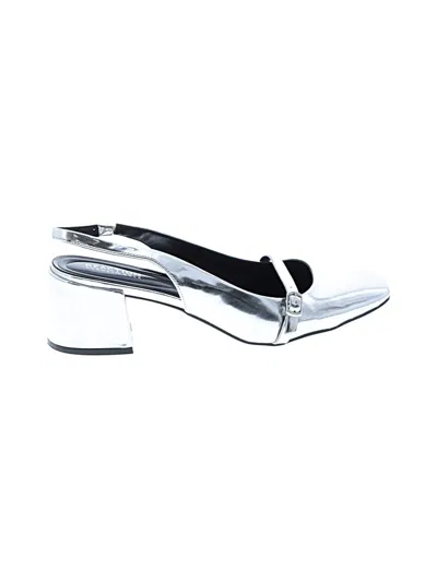 Pre-owned Kenneth Cole Reaction Heels In Gray