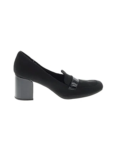 Pre-owned Anne Klein Flats In Black