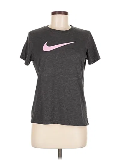 Pre-owned Nike Active T-shirt In Gray