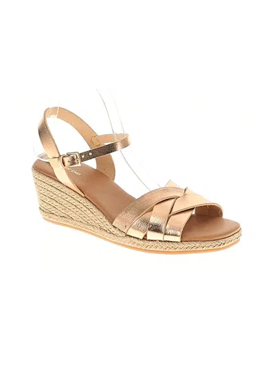 Pre-owned Lands' End Wedges In Gold