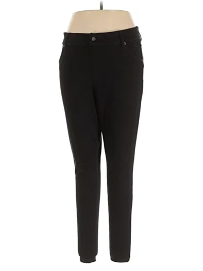 Pre-owned Hue Casual Pants In Black