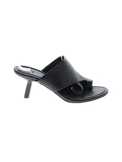 Pre-owned Vince Sandals In Black