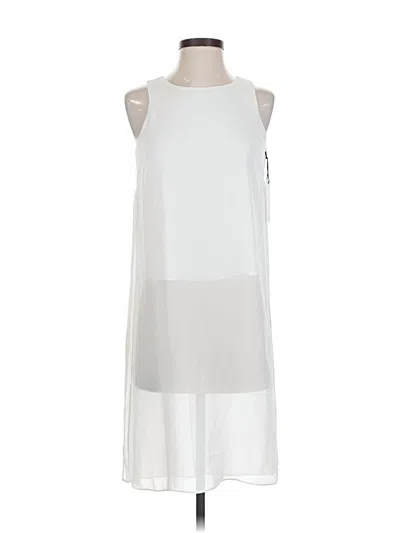 Dex Sleeveless Blouse In White