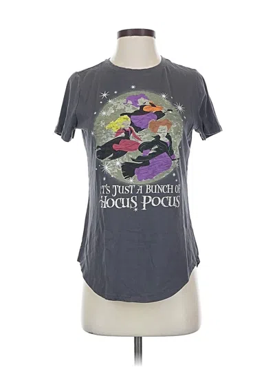 Pre-owned Disney Short Sleeve T-shirt In Gray
