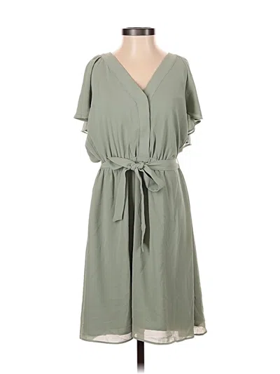Pre-owned H&m Casual Dress In Green