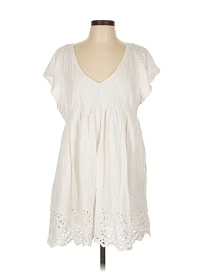 Pre-owned Daily Practice By Anthropologie Short Sleeve Blouse In White