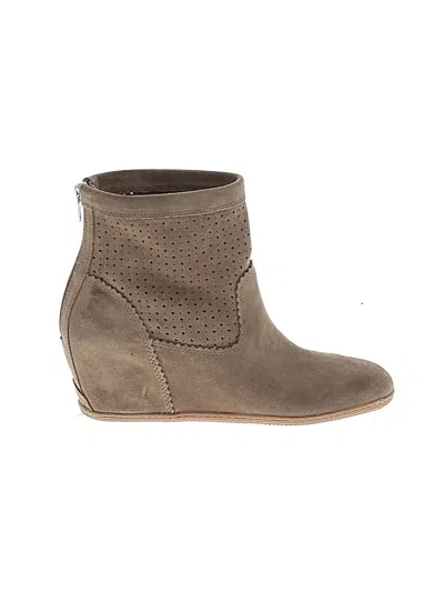 Pre-owned Dolce Vita Wedges In Gray