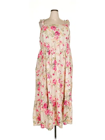 Pre-owned Torrid Casual Dress In White