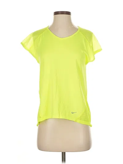 Pre-owned Nike Active T-shirt In Yellow