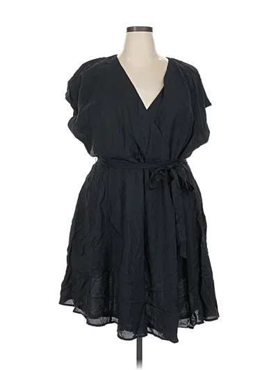 Pre-owned Torrid Casual Dress In Black