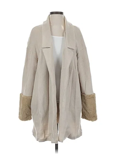 Pre-owned Trafaluc By Zara Coat In White