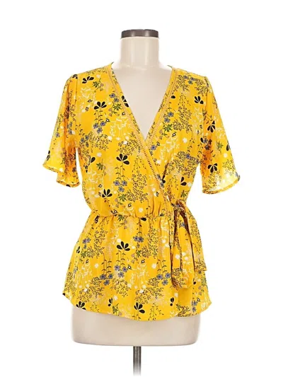 Pre-owned Sienna Sky Short Sleeve Blouse In Yellow