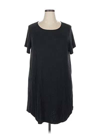 Pre-owned T Tahari Casual Dress In Black