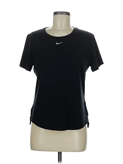 Pre-owned Nike Active T-shirt In Black