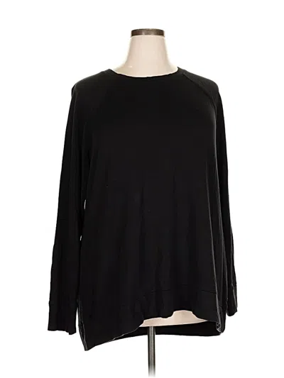 Pre-owned Livi Long Sleeve T-shirt In Black