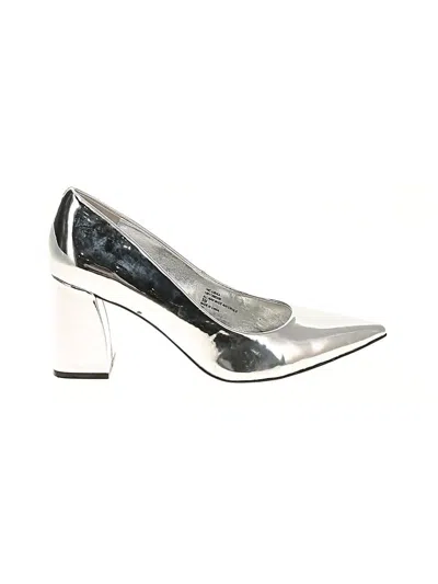 Pre-owned Inc International Concepts Heels In Silver