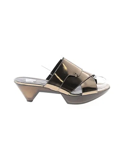 Pre-owned Robert Clergerie Sandals In Gold