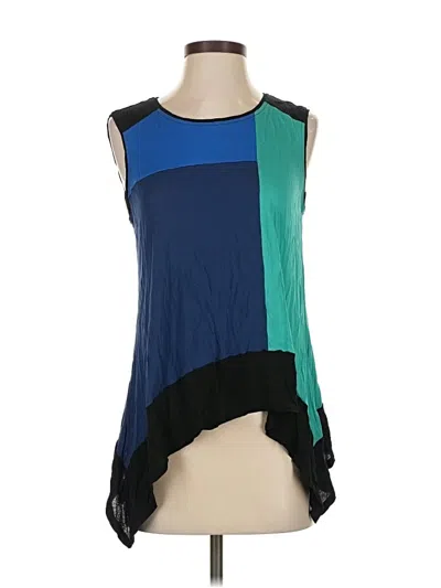 Pre-owned Bcbgmaxazria Sleeveless T-shirt In Blue