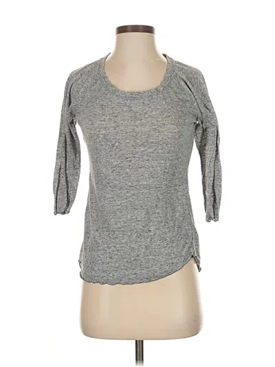 Pre-owned Athleta 3/4 Sleeve T-shirt In Gray