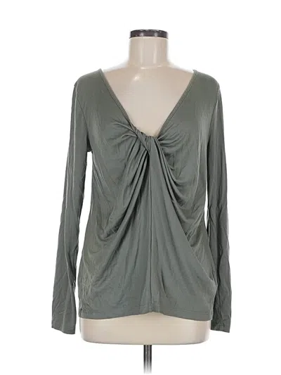 Pre-owned Athleta Long Sleeve T-shirt In Gray