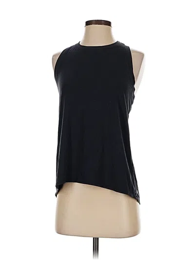 Pre-owned Athleta Sleeveless T-shirt In Black