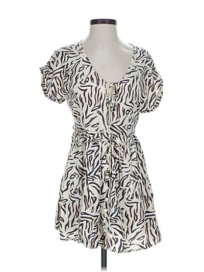 Pre-owned Kivari Casual Dress In White