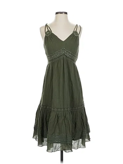 Pre-owned Bcbgmaxazria Casual Dress In Green