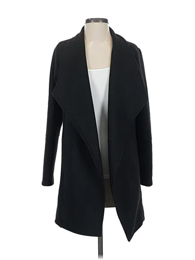 Pre-owned Skies Are Blue Coat In Black